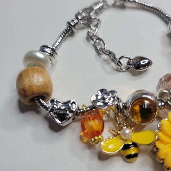 NWT Pandora Style Charm Bracelet Sunflower Power Yellow, Gold, Flowers, Bees Lg - Picture 6 of 6